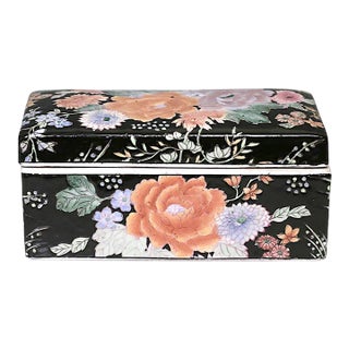 Vintage Chinese Famille Noire (Black) Porcelain Dresser Box With Orange Flowers, Qianlong Mark For Sale