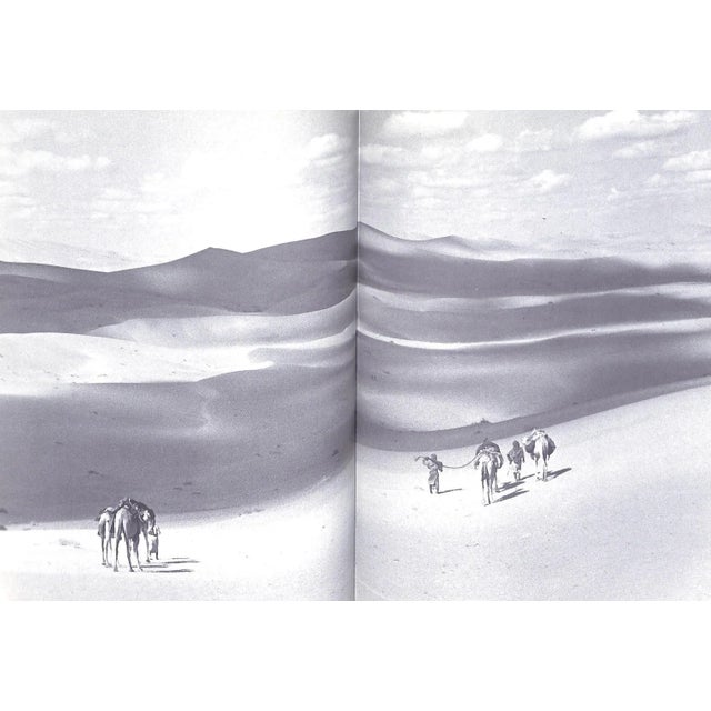 Paper "Desert, Marsh and Mountain: The World of a Nomad" 1994 Thesiger, Wilfred For Sale - Image 7 of 11