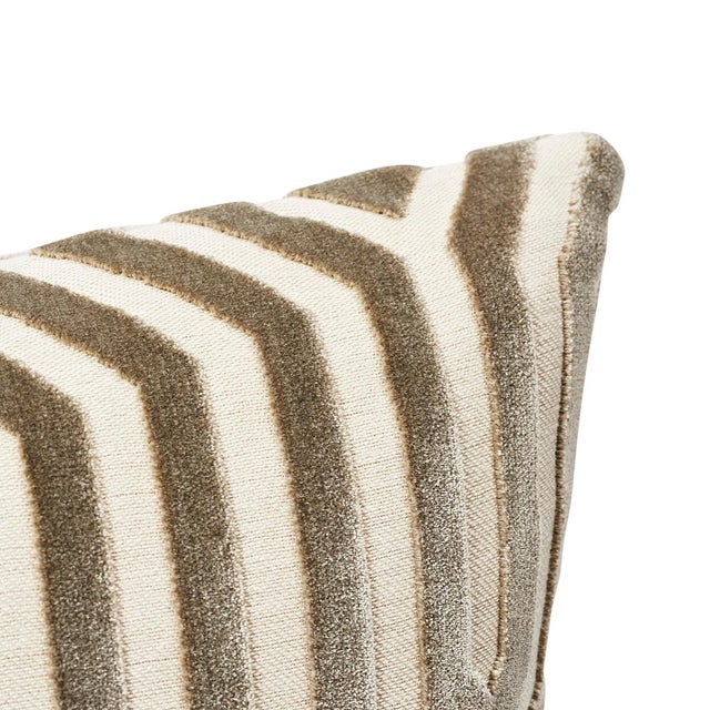 Contemporary Schumacher x Mary McDonald Vanderbilt Velvet 18" Pillow In Dove For Sale - Image 3 of 4
