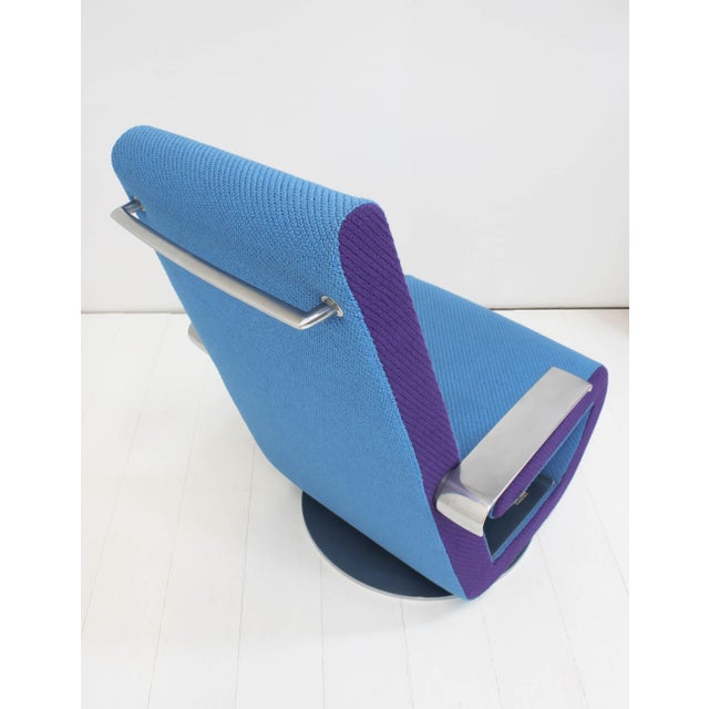 Blue Clipline Swivel Chair by Frans De La Haye for Ahrend, 2009 For Sale - Image 8 of 11