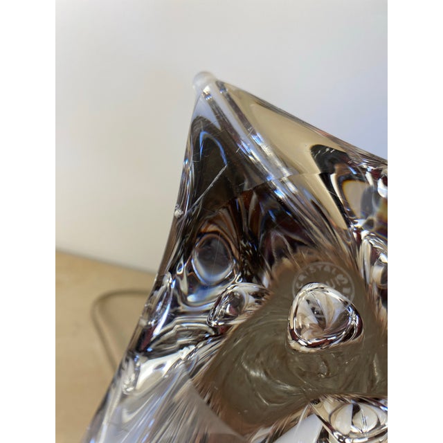 Mid-Century Modern Maison Saint Louis France Twisted Crystal Table Lamp, Signed French Mid-Century Modern Lighting For Sale - Image 3 of 12
