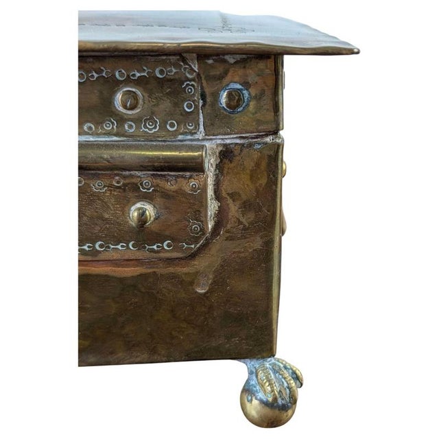 Antique Mid-19th Century Dutch Brass-Clad Tobacco Casket with Engraved Monogram For Sale - Image 6 of 14