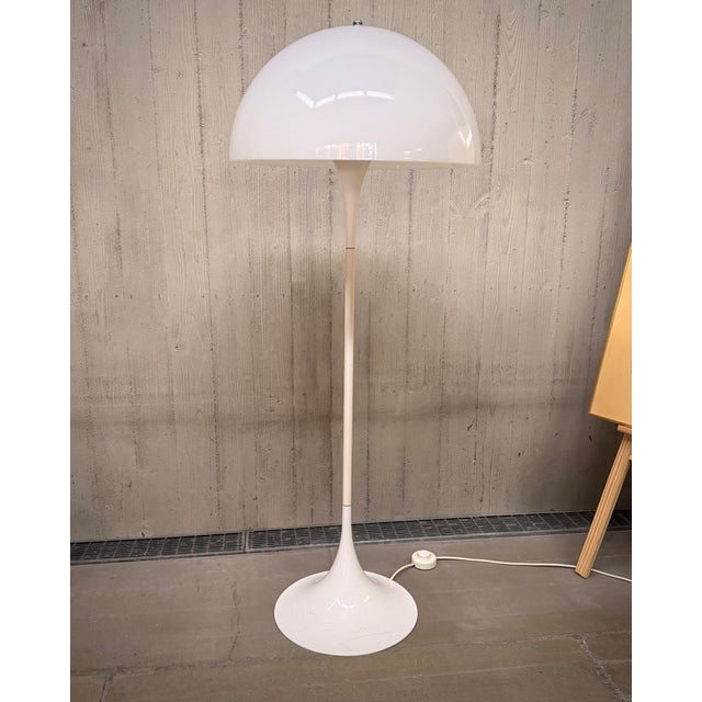 Panthella Floor Lamp by Verner Panton for Louis Poulsen, 1980s, in Good conditions. Designed 1970 to 1979 I have official...