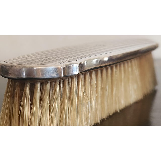 Art Deco English Art Deco Sterling Silver Grooming Trio by William Neale, Birmingham 1927 For Sale - Image 3 of 18