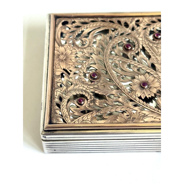 Oversized Vintage French Silver Compact Case by Boucheron For Sale - Image 16 of 17