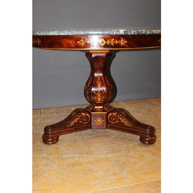 19th Century Charles X Pedestal Table in Mahogany & Maple Marquetry For Sale - Image 9 of 13