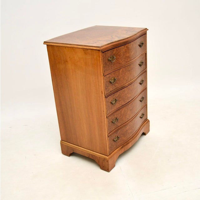 Burr Walnut Serpentine Chest of Drawers, 1930s For Sale - Image 3 of 10