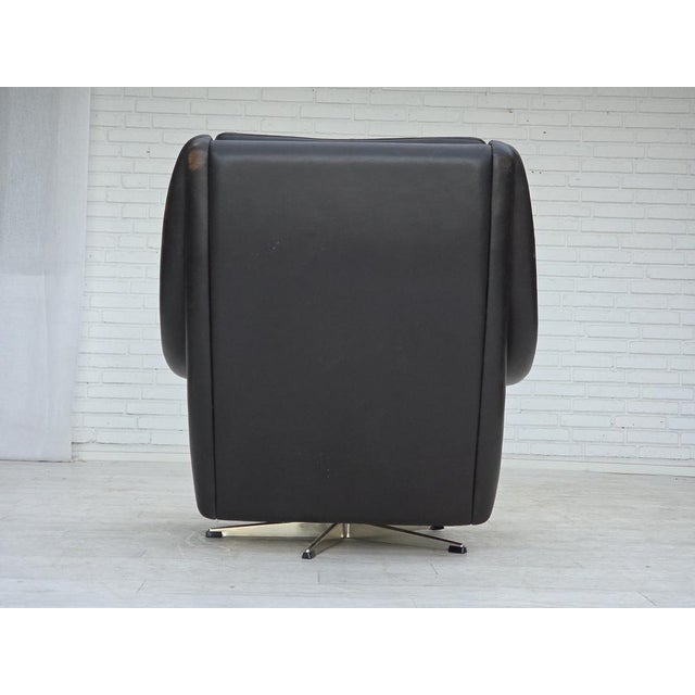 Danish Highback Swivel Armchair from Aage Christensen, 1960s For Sale - Image 10 of 18