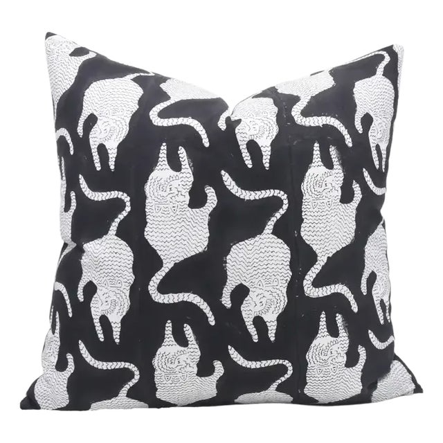 Fabdivine Cotton Cushion Cover With Block Print 26x26 Inch Thick Cotton White-Mushak For Sale