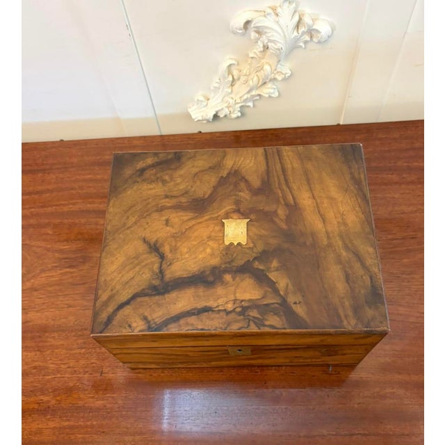Wood Antique Victorian Figured Walnut Writing Slope, 1860 For Sale - Image 7 of 11