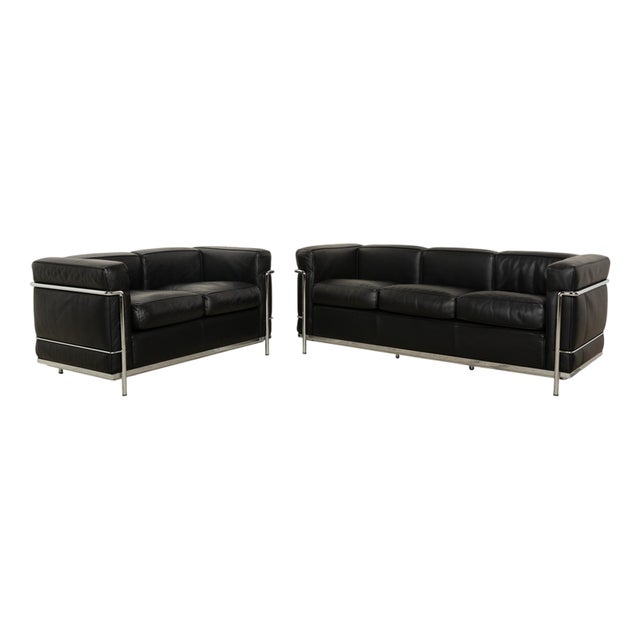 LC 2 3-Seater and 2-Seater Sofas in Black Leather by Le Corbusier for Cassina, Set of 2 For Sale