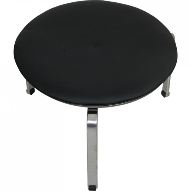 PK33 Stool in Black Bison Leather by Poul Kjærholm, 2000s For Sale - Image 3 of 10