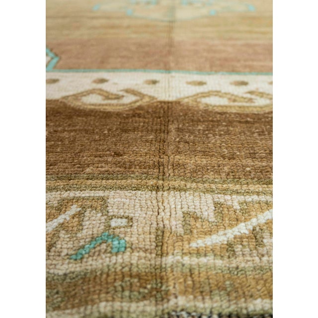 Turkish Turkish Vintage Rug 7'3" x 11'3" #21173 For Sale - Image 3 of 8
