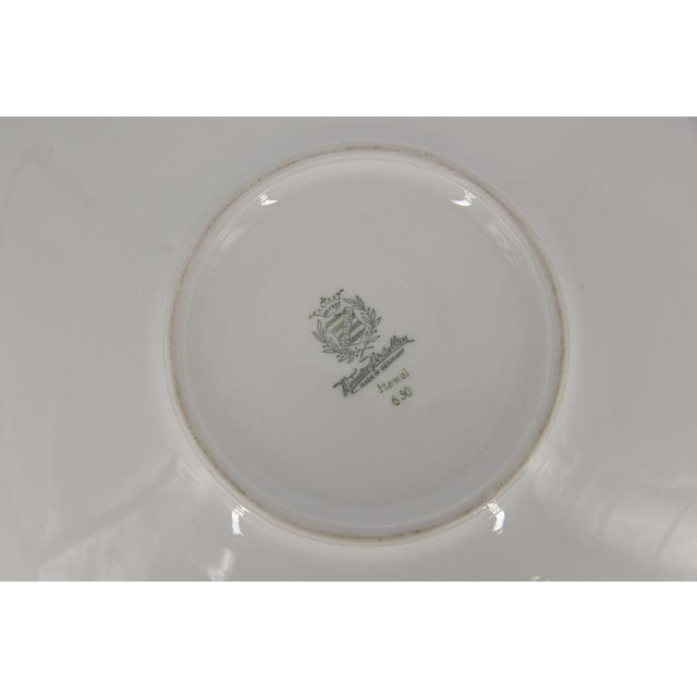 1970s Porcelain Plate from Weimar Porzellan, 1970s For Sale - Image 5 of 9