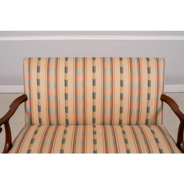 Queen Anne Kittinger Cw-154 Queen Anne Style Six-Legged Settee For Sale - Image 3 of 18