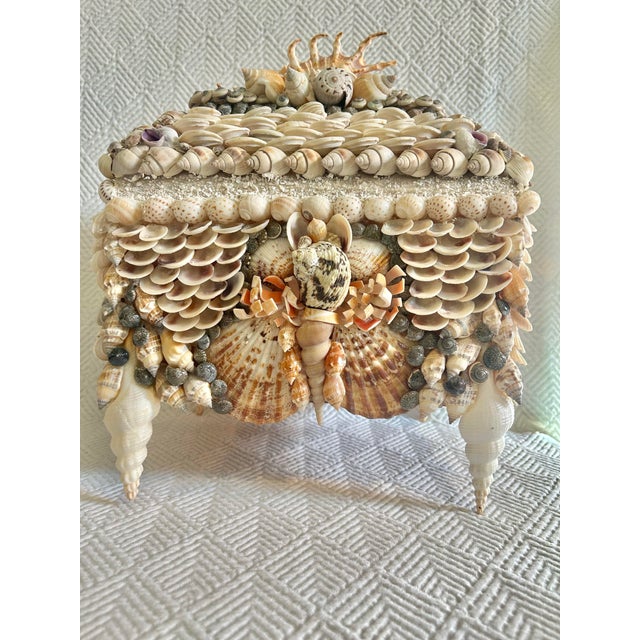 Hollywood Regency Contemporary Large Shell Encrusted Palm Beach Regency Box Attributed to Currey and Company For Sale - Image 3 of 12