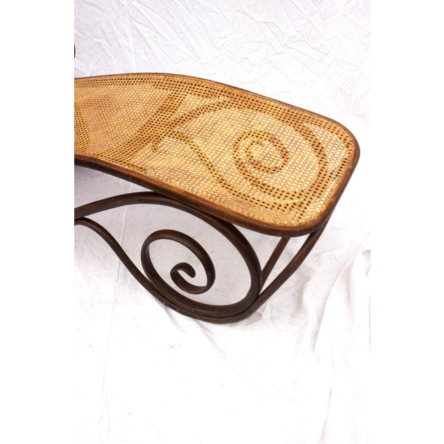Bentwood Reclining Daybed from Gebrüder Thonet,1890s For Sale - Image 4 of 18