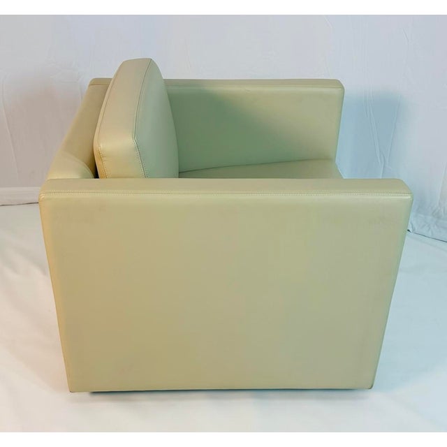 Knoll Charles Pfister for Knoll Cream Leather Lounge Chair, Labeled, American 1980's For Sale - Image 4 of 17