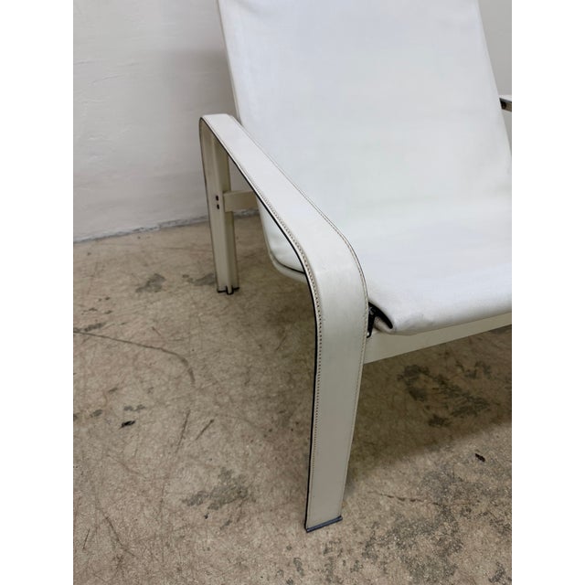 Toussaint and Angeloni White Leather Lounge Chair and Footrest for Matteo Grassi For Sale - Image 13 of 17
