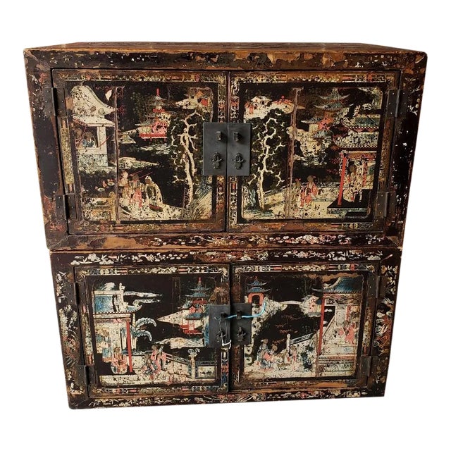 Early 19th Century Chinese Black Wooden Cabinets - Set of 2 For Sale
