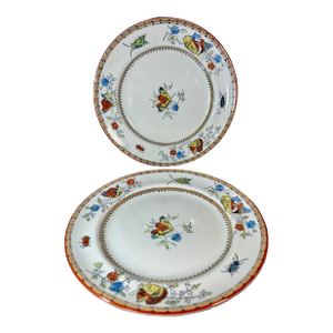 Early 20th Century Pair of Antique Petrus Regout & Co Vlinder Porcelain Plates