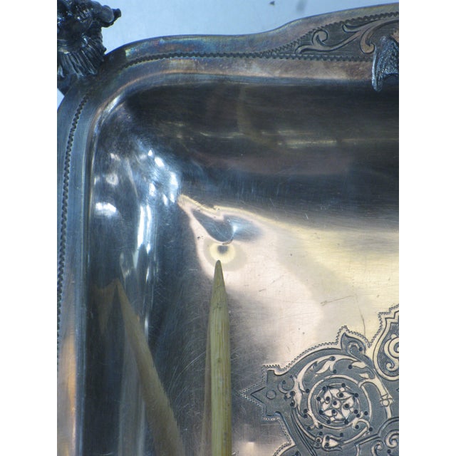 Silver-Plated Cake Basket With Soldiers & Hunt Motifs Wilcox Silverplate Co., Late 19th Century For Sale - Image 18 of 18
