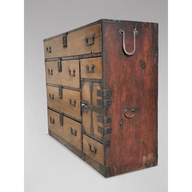 Antique Meiji Japanese Keyaki Merchant Tansu Chest, 1880 For Sale - Image 8 of 16