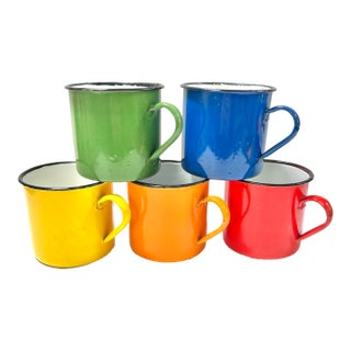 1950s Rainbow Enamelware Camp Mugs, Set of 5 – Vintage Hong Kong For Sale