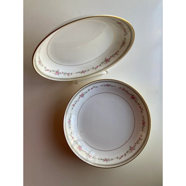 Vintage floral design with gold rim set of 4 soup bowls 7.75"D X 1 .25 , makers mark reads " Mikasa Bone China Made in...