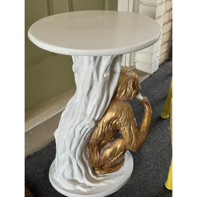 Late 20th Century Palm Beach Regency White Lacquered Parcel Gilt Monkey Side Table - Newly Painted For Sale - Image 11 of 14