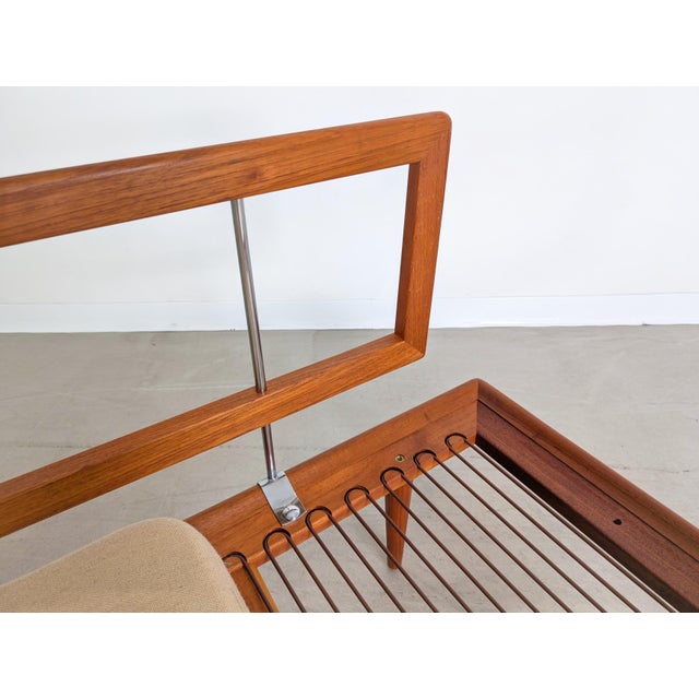 Daybed Sofa by Peter Hvidt & Orla Mølgaard-Nielsen for France & Søn For Sale - Image 9 of 12