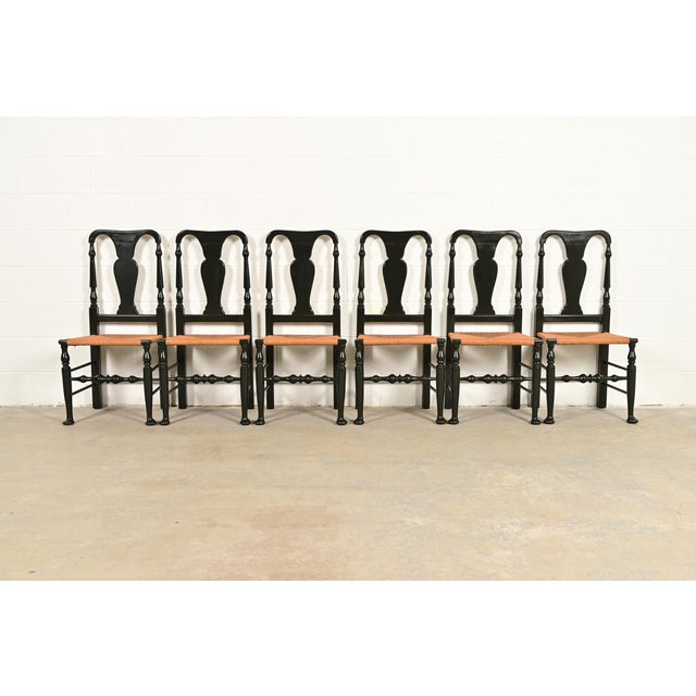 An outstanding set of six Early American or Queen Anne style dining chairs By Eldred Wheeler USA, Late 20th century Dark...