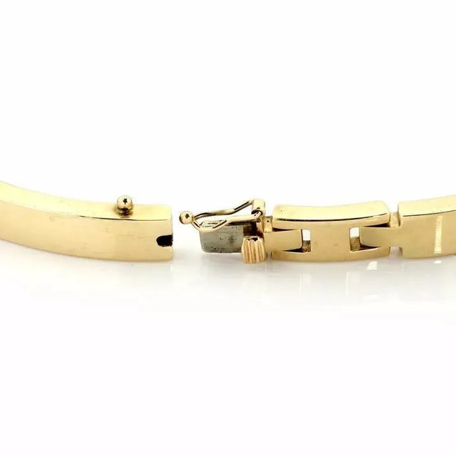 Late 20th Century La Triomphe Diamond 14k Yellow Gold Curved Bar & H Link Bracelet For Sale - Image 5 of 6
