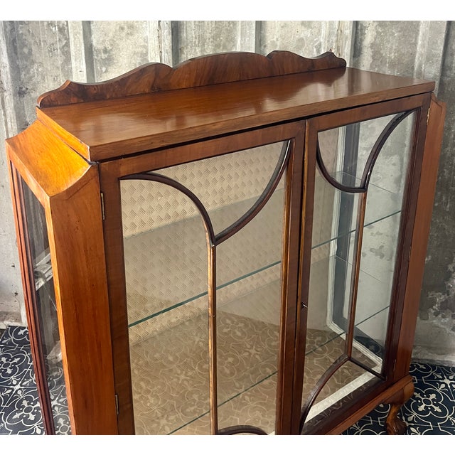 Vintage Art Deco Cocktail Display Cabinet in Walnut and Mahogany, 1930s For Sale - Image 14 of 18