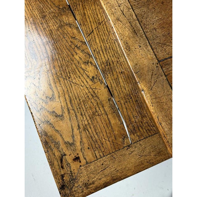 English Extendable Table, 1700 For Sale - Image 4 of 18