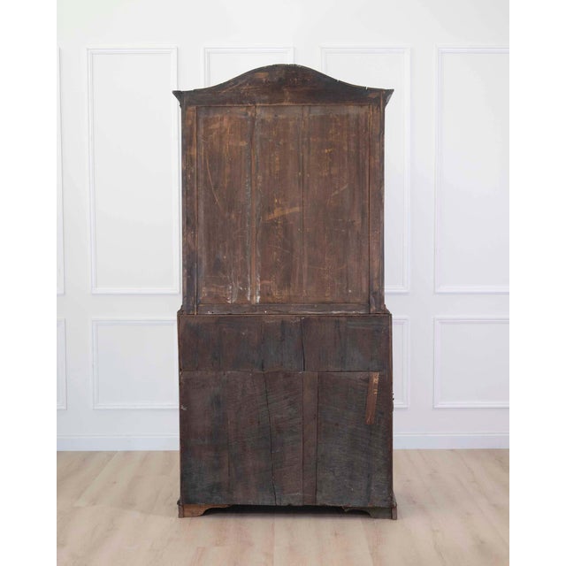 Swedish 18th Century Baroque Vitrine For Sale - Image 11 of 12