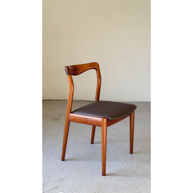 Teak Dining Chairs with Rosewood Joint Detail attributed to H.W. Klein for Bramin, 1960s, Set of 6 For Sale - Image 15 of 18