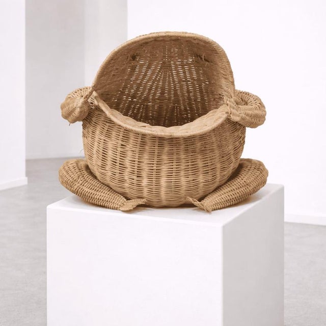 Rattan Frog Magazine Rack by Mario Lopez Torres For Sale - Image 6 of 9