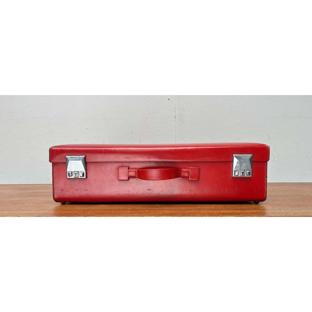 Mid-Century Modern Mid-Century Modern German Red Beauty Vanity Mirror Case, 1960s For Sale - Image 3 of 18