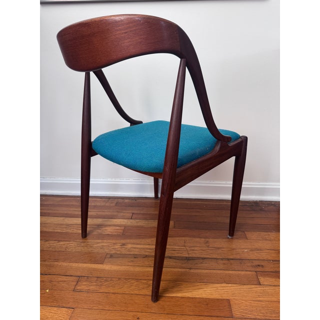 1960s Johannes Andersen Model 16 Teak Armchair for Uldum Møbelfabrik, Denmark, 1960s For Sale - Image 5 of 10