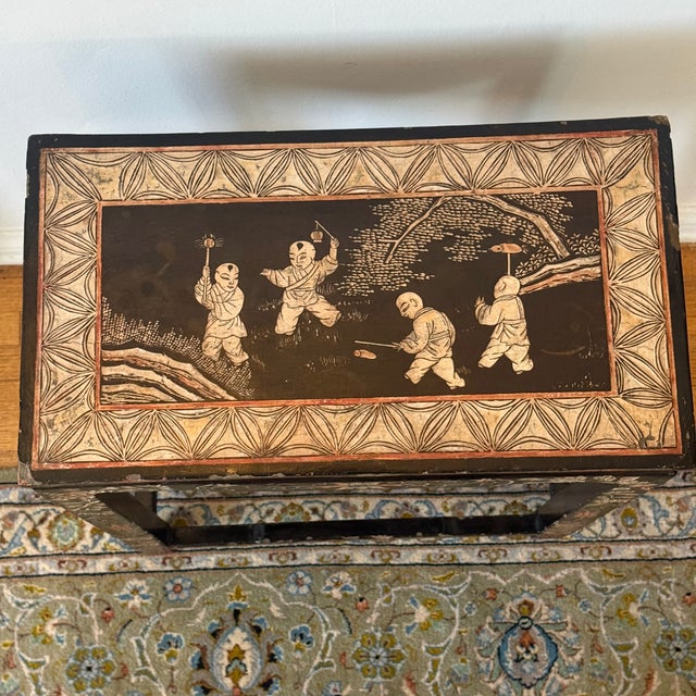 Antique Chinese Black Lacquer Chinoiserie Accent Table For Sale - Image 4 of 7