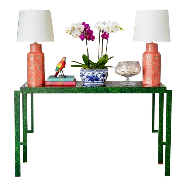 This bespoke Turtle and Crane masterpiece is a hand-painted tribute to the iconic Schumacher 'Xanadu' malachite pattern....