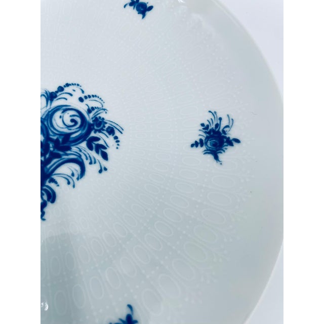 Rosenthal Blue Porcelain Romanze Dessert Plate from Rosenthal, 1965 For Sale - Image 4 of 7