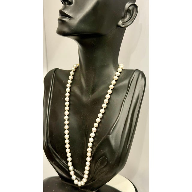 Fine Cultured Akoya Pearl Necklace Length 18" , 14 Karat Yellow Gold For Sale - Image 4 of 8