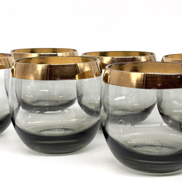 1960s Mid-Century Modern Smoky Gray Roly Poly Cocktail Glasses With Gold Rim - Set of 8 For Sale - Image 9 of 13