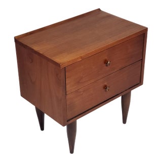 Vintage Original Mid-Century Modern Harmony House All Wood Walnut Nightstand (One) With Tapered Legs For Sale