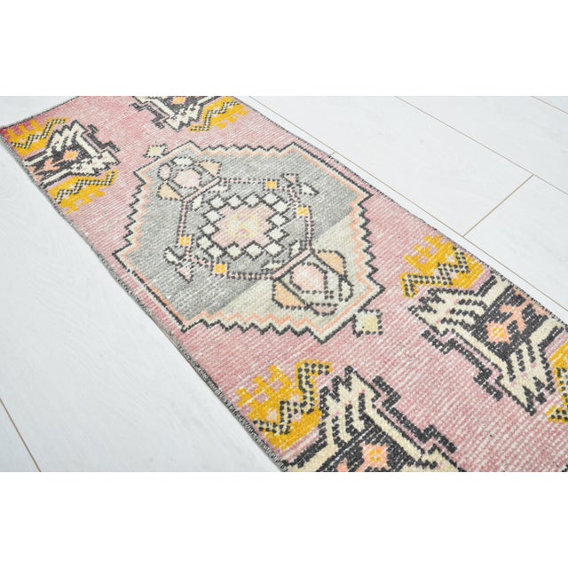 Turkish Oushak Vintage Anatolian Rug For Sale - Image 3 of 5