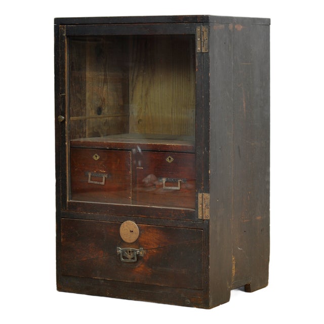 Small Japanese Display Cabinet, 1925 For Sale