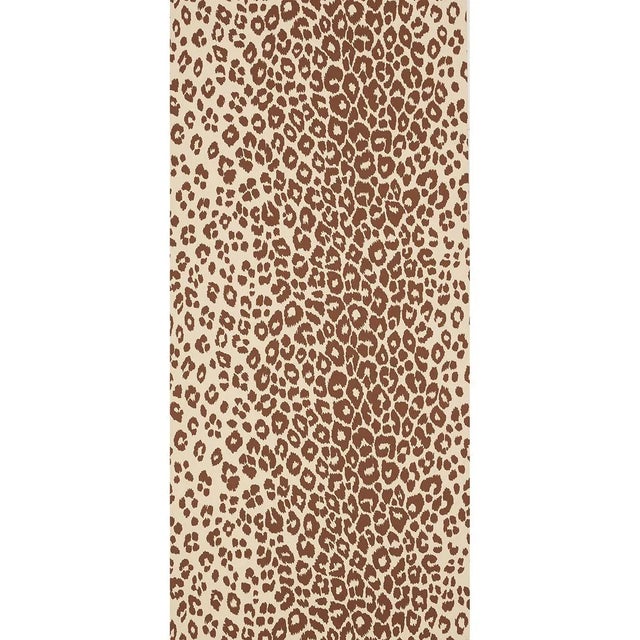 We first introduced this sexy Iconic Leopard pattern in the 1970s. This wallpaper is endlessly chic. Available as a fabric...