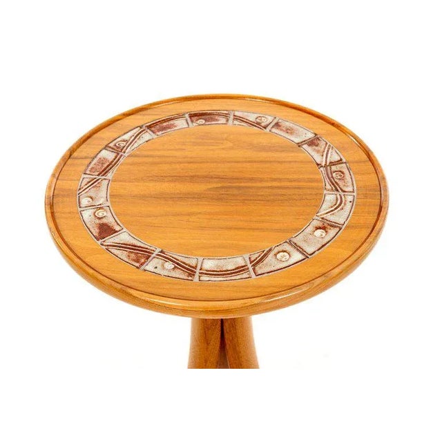 Modern 1990s American Modern Pedestal Table For Sale - Image 3 of 8